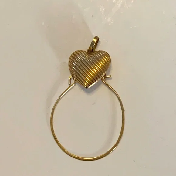 Vintage “Add-a-Charm” Gold Pendant - Picture 1 of 6